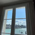 Vue Port 